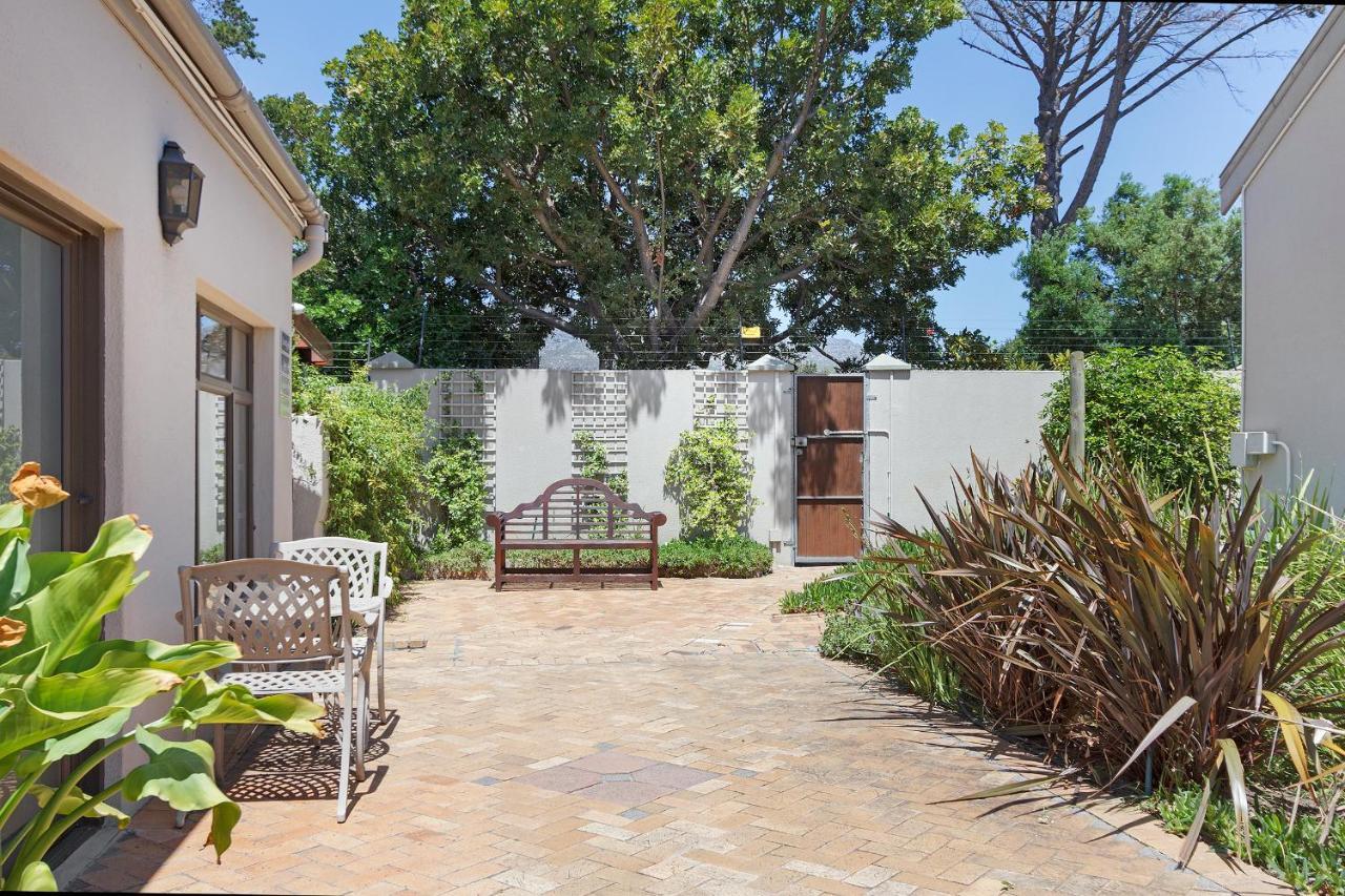 2 On Lismore Tokai Exterior foto