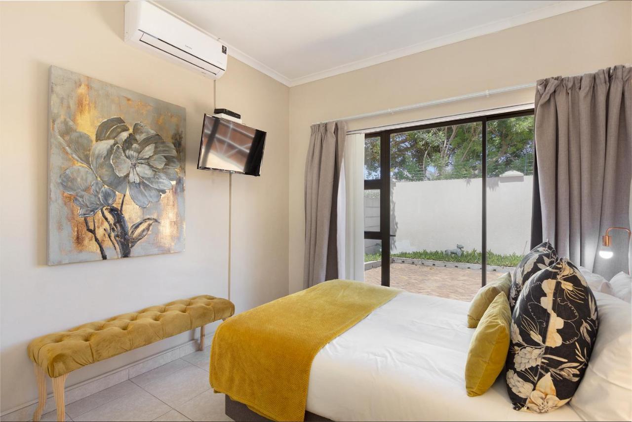 2 On Lismore Tokai Exterior foto